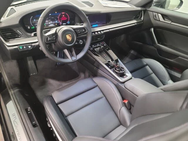 2026 Porsche 992 Carrera - Image 12 of 31