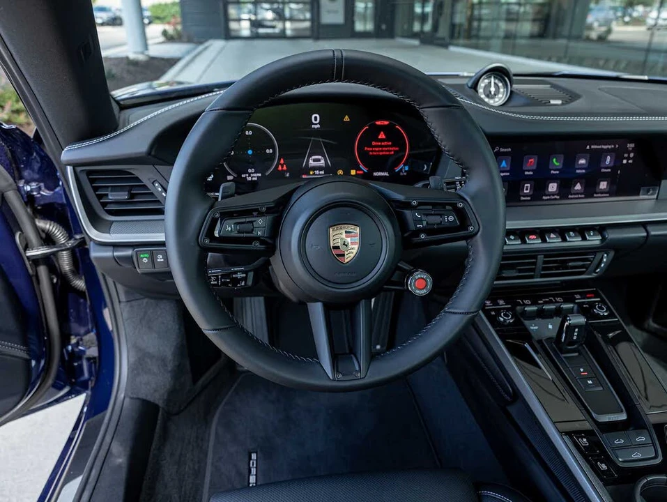 2026 Porsche 992 Carrera - Image 6 of 31