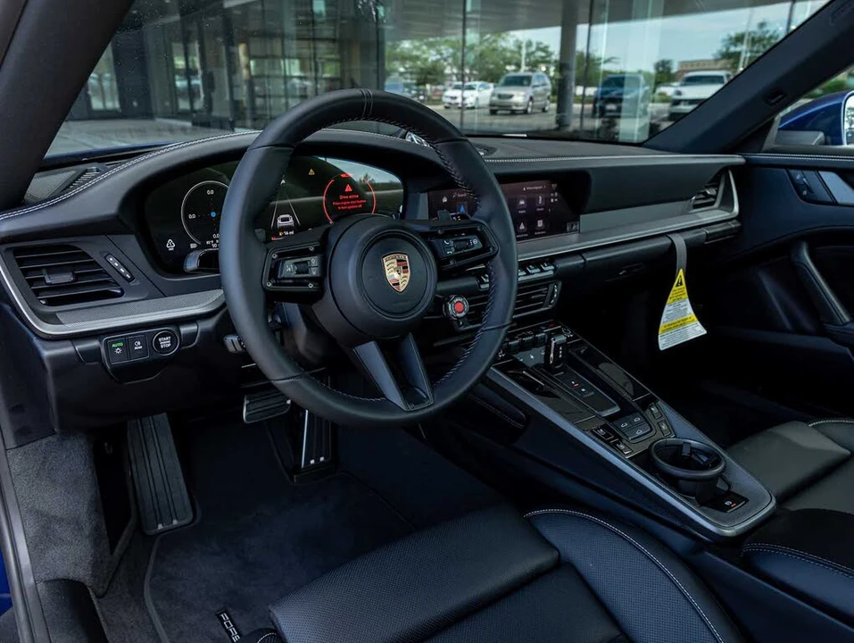 2026 Porsche 992 Carrera - Image 4 of 31