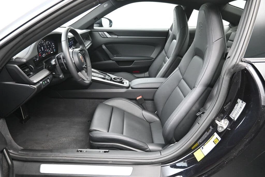 2026 Porsche 992 Carrera - Image 19 of 31