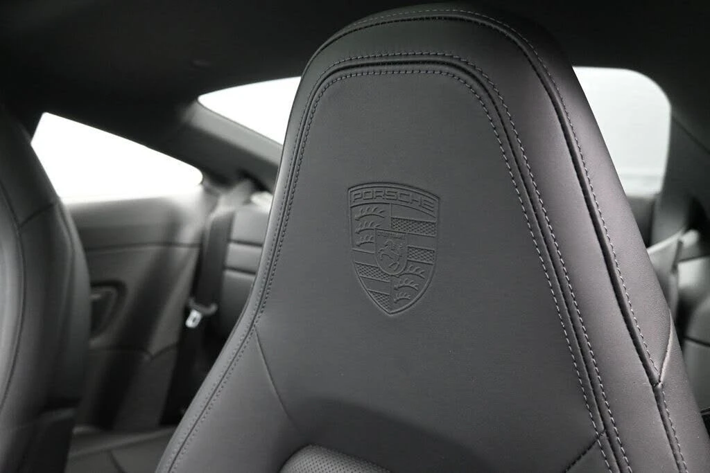 2026 Porsche 992 Carrera - Image 20 of 31