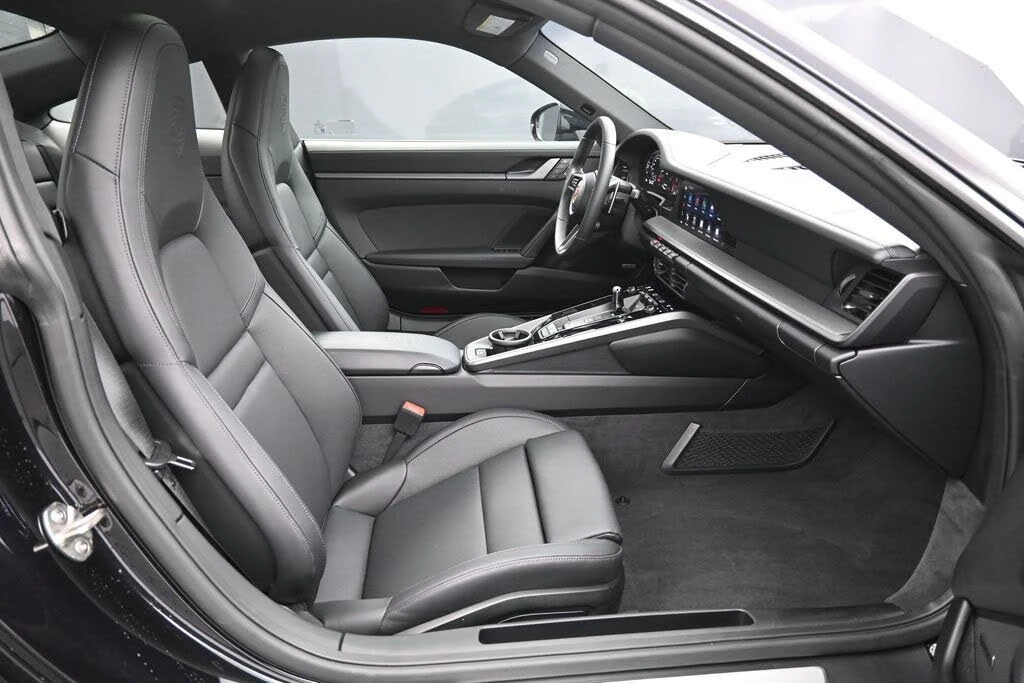 2026 Porsche 992 Carrera - Image 26 of 31