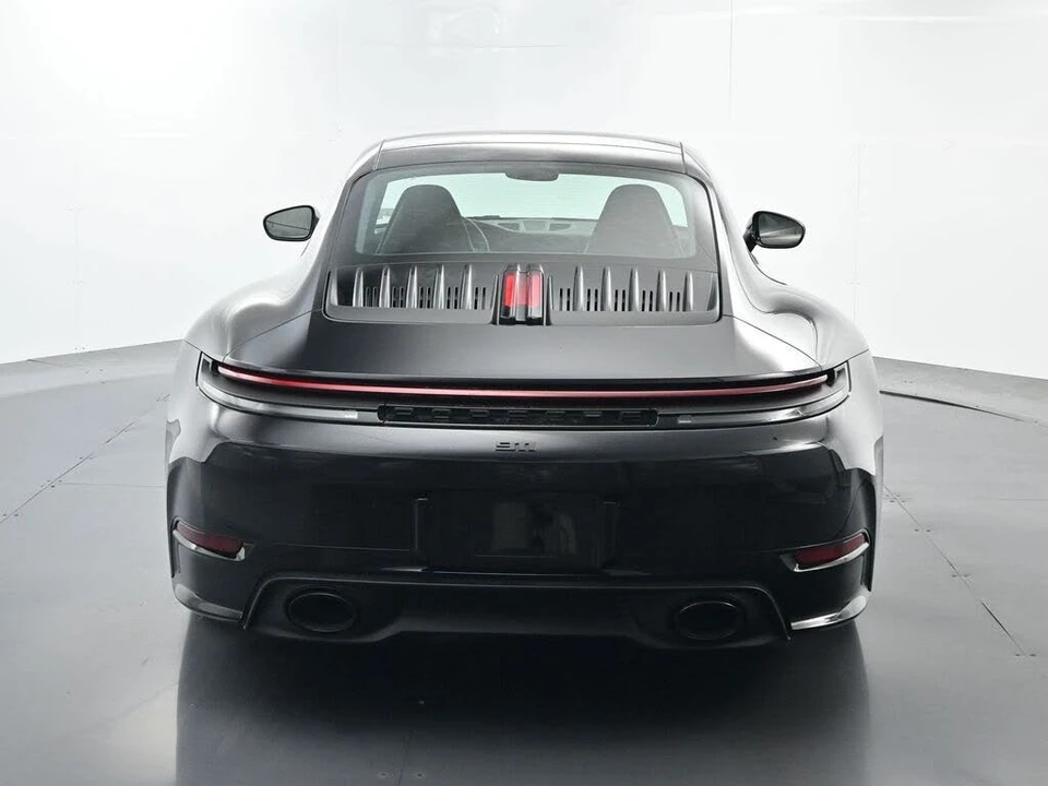 2026 Porsche 992 Carrera - Image 13 of 31