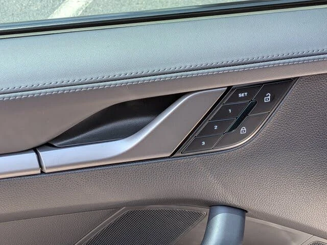 2026 Porsche 992 Carrera - Image 23 of 31
