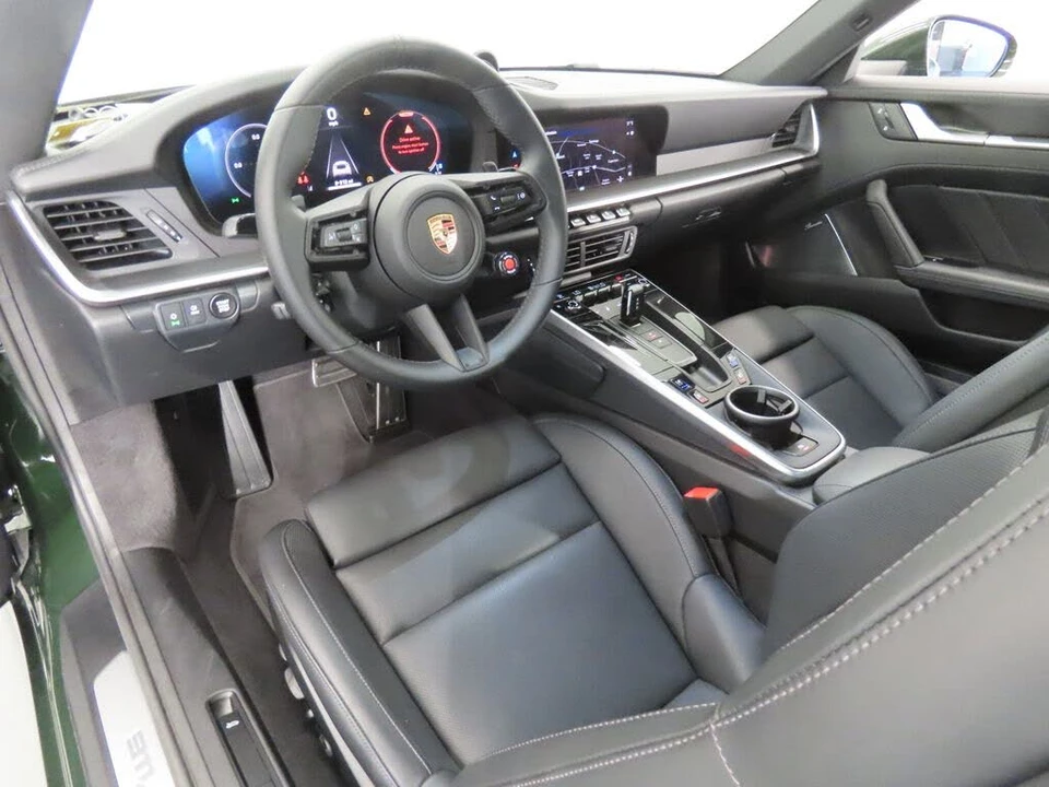 2026 Porsche 992 Carrera - Image 4 of 31