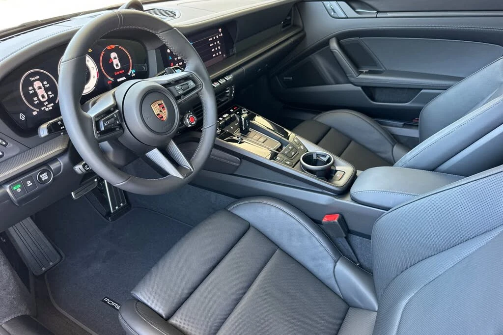 2026 Porsche 992 Carrera - Image 4 of 28