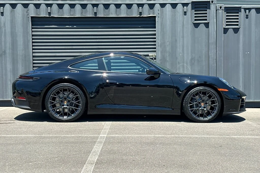 2026 Porsche 992 Carrera - Image 9 of 28