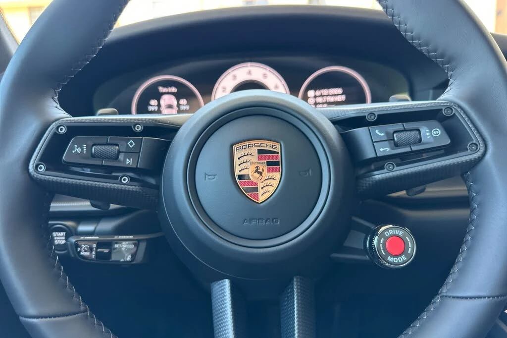 2026 Porsche 992 Carrera - Image 23 of 28