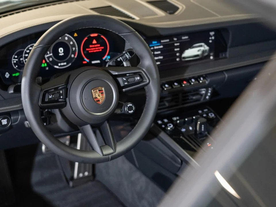 2026 Porsche 992 Carrera - Image 16 of 25