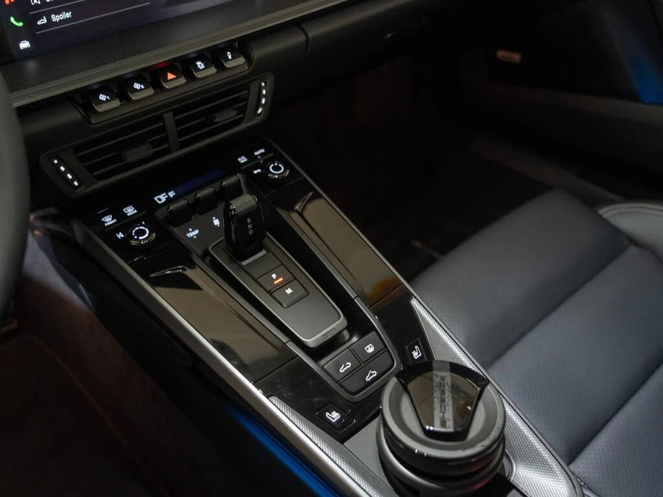 2026 Porsche 992 Carrera - Image 21 of 25