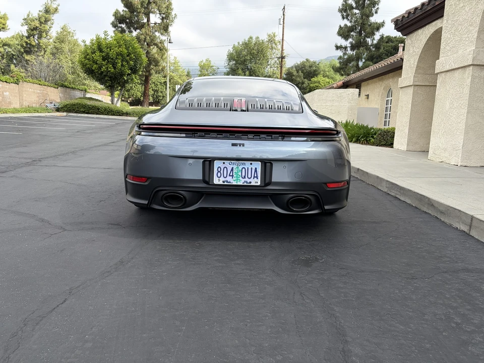 2026 Porsche 992 Carrera - Image 17 of 31