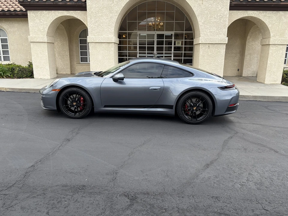2026 Porsche 992 Carrera - Image 15 of 31