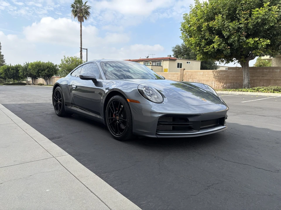 2026 Porsche 992 Carrera - Image 9 of 31