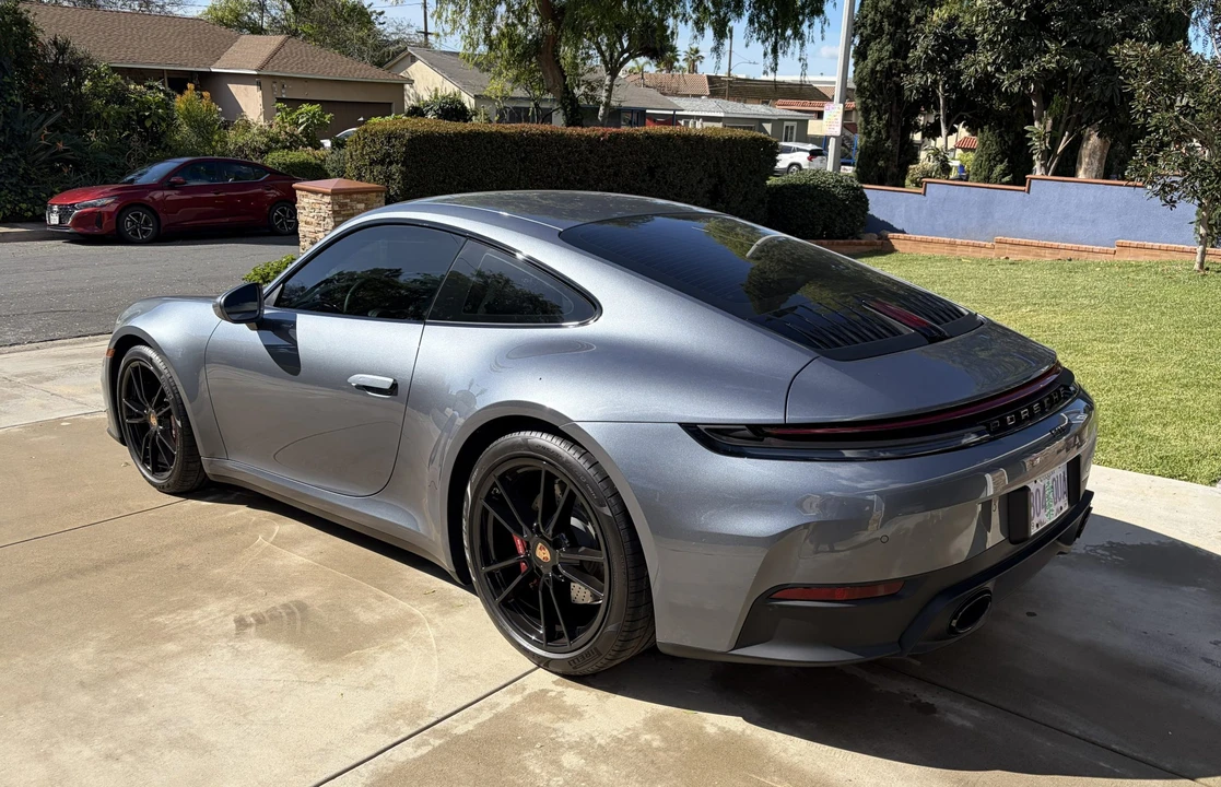 2026 Porsche 992 Carrera - Image 5 of 31