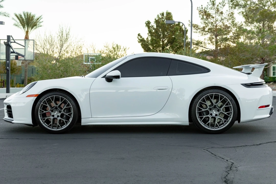 2026 Porsche 992 Carrera - Image 3 of 10