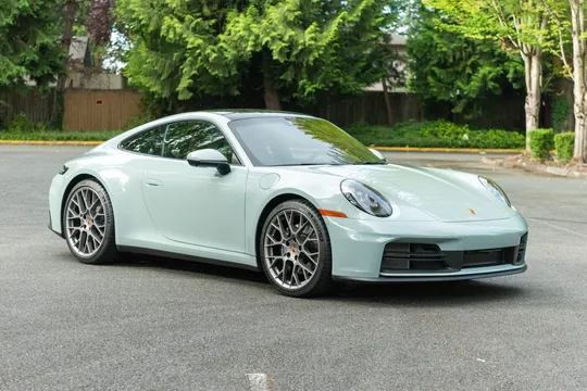 2026 Porsche 992 Carrera - Image 4 of 31