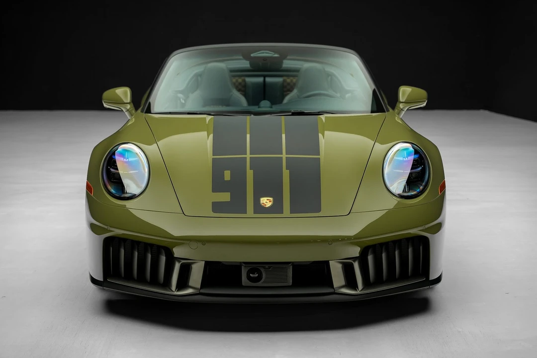 2026 Porsche 992 Carrera GTS - Image 9 of 31