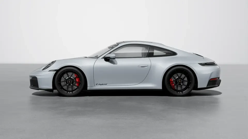 2026 Porsche 992 Carrera GTS - Image 15 of 31