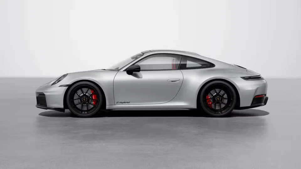 2026 Porsche 992 Carrera GTS - Image 11 of 31