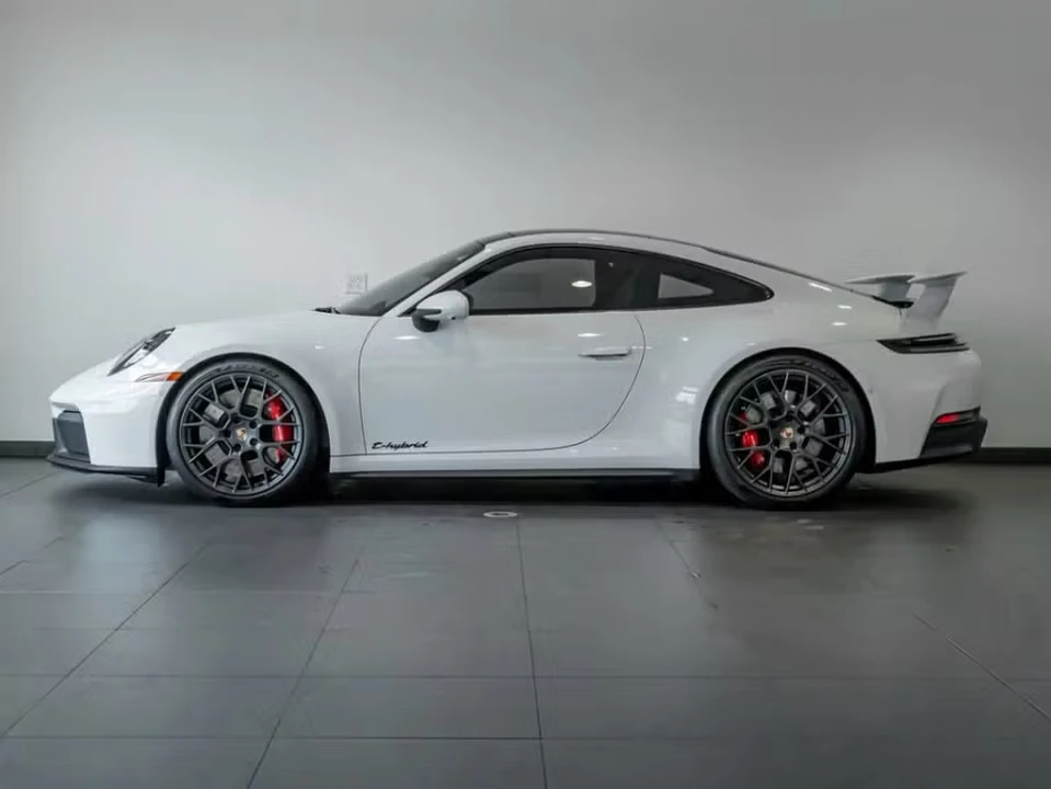 2026 Porsche 992 Carrera GTS - Image 11 of 31