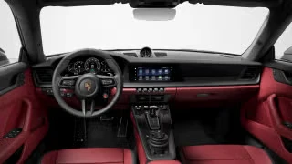 2026 Porsche 911 - Image 25 of 30