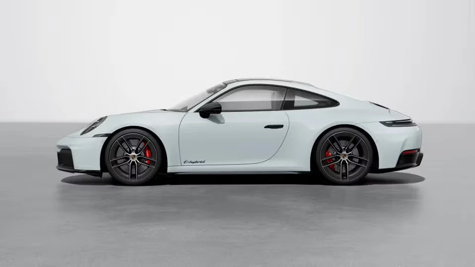 2026 Porsche 992 Carrera GTS - Image 11 of 31