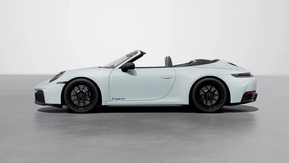 2026 Porsche 992 Carrera GTS - Image 11 of 30
