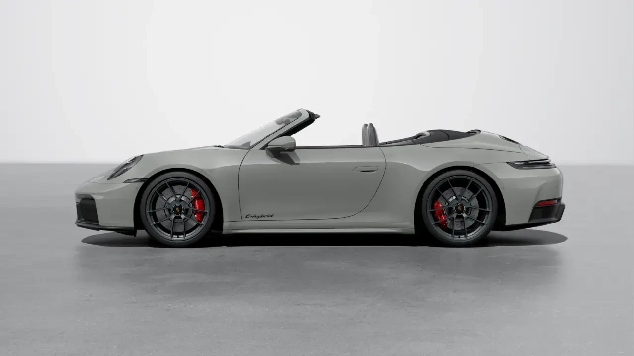 2026 Porsche 992 Carrera GTS - Image 16 of 31