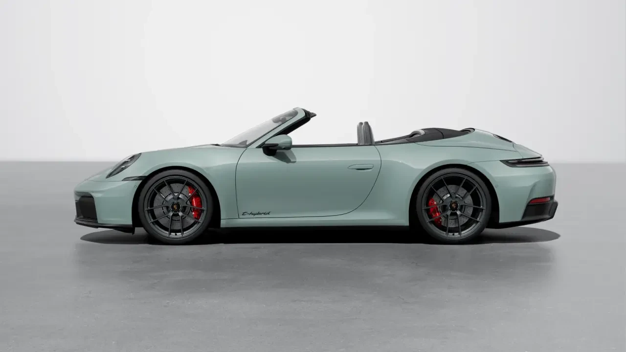 2026 Porsche 992 Carrera GTS - Image 16 of 31