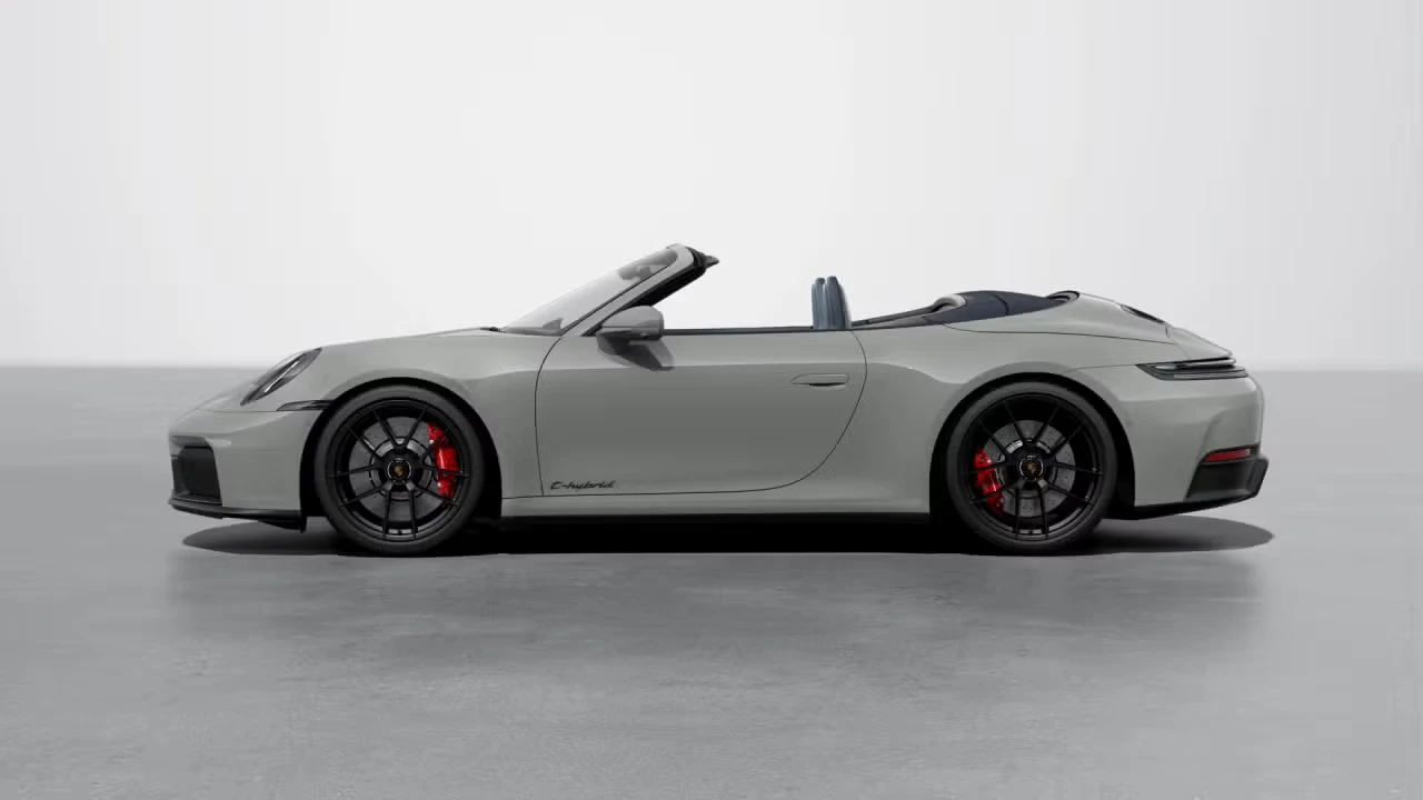 2026 Porsche 992 Carrera GTS - Image 12 of 31