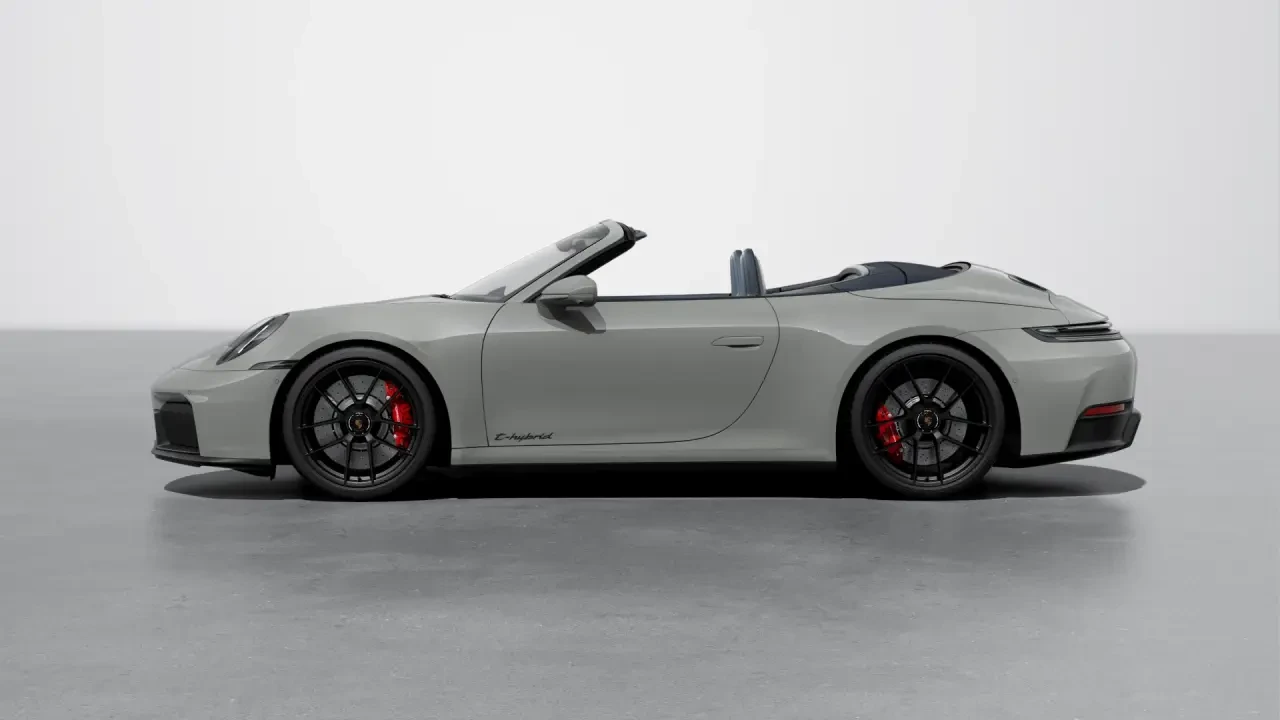 2026 Porsche 992 Carrera GTS - Image 16 of 31