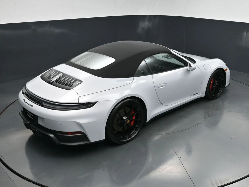 2026 Porsche 992 Carrera GTS - Image 18 of 31