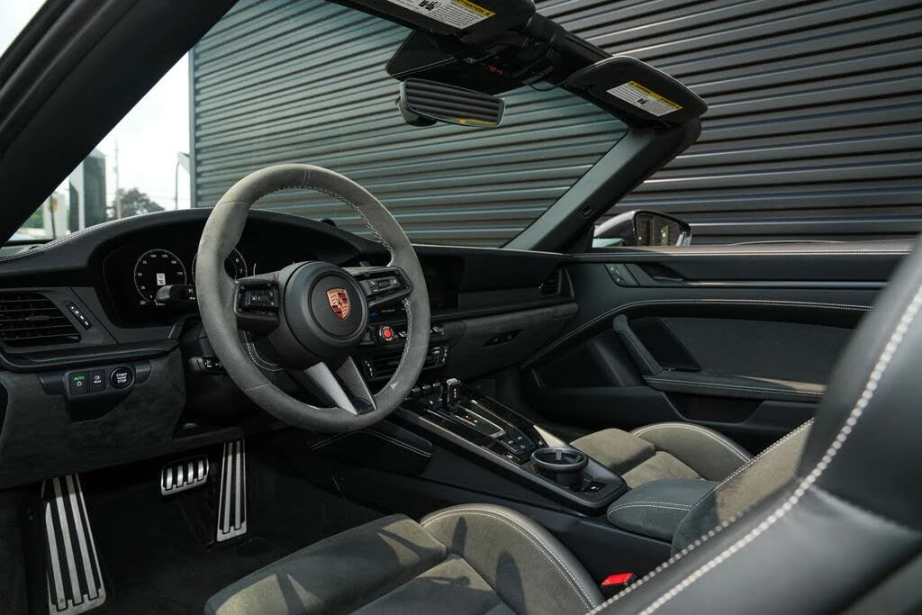 2026 Porsche 992 Carrera GTS - Image 4 of 31