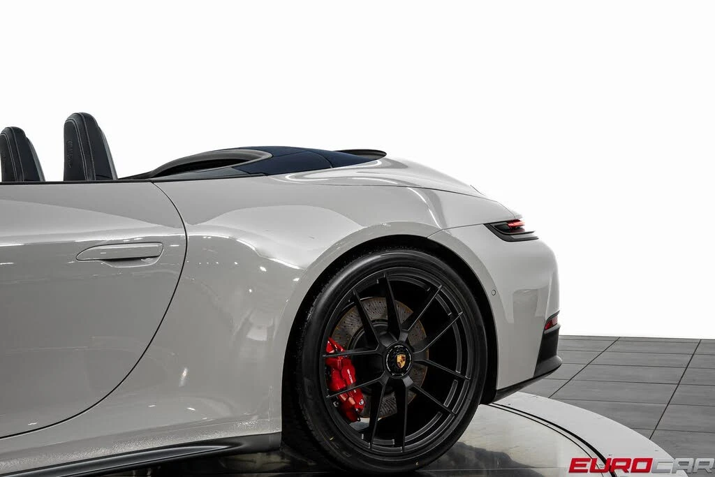 2026 Porsche 992 Carrera GTS - Image 19 of 31