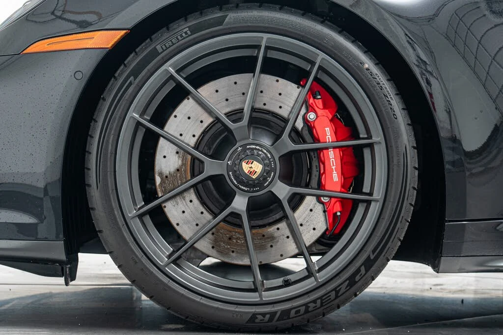 2026 Porsche 992 Carrera GTS - Image 10 of 31