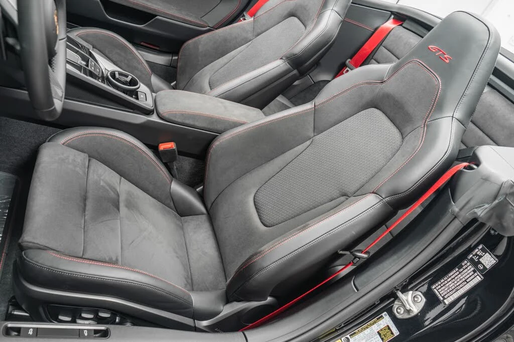 2026 Porsche 992 Carrera GTS - Image 24 of 31
