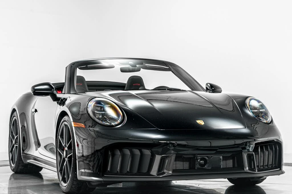 2026 Porsche 992 Carrera GTS - Image 3 of 31