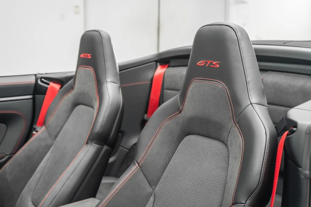 2026 Porsche 992 Carrera GTS - Image 26 of 31