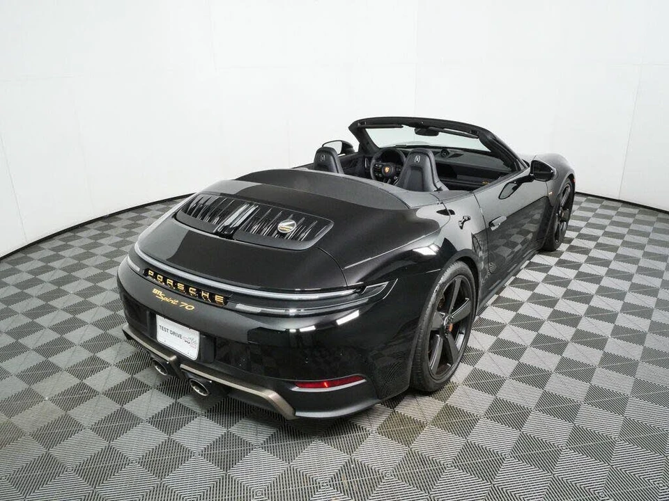 2026 Porsche 992 Carrera GTS - Image 26 of 31