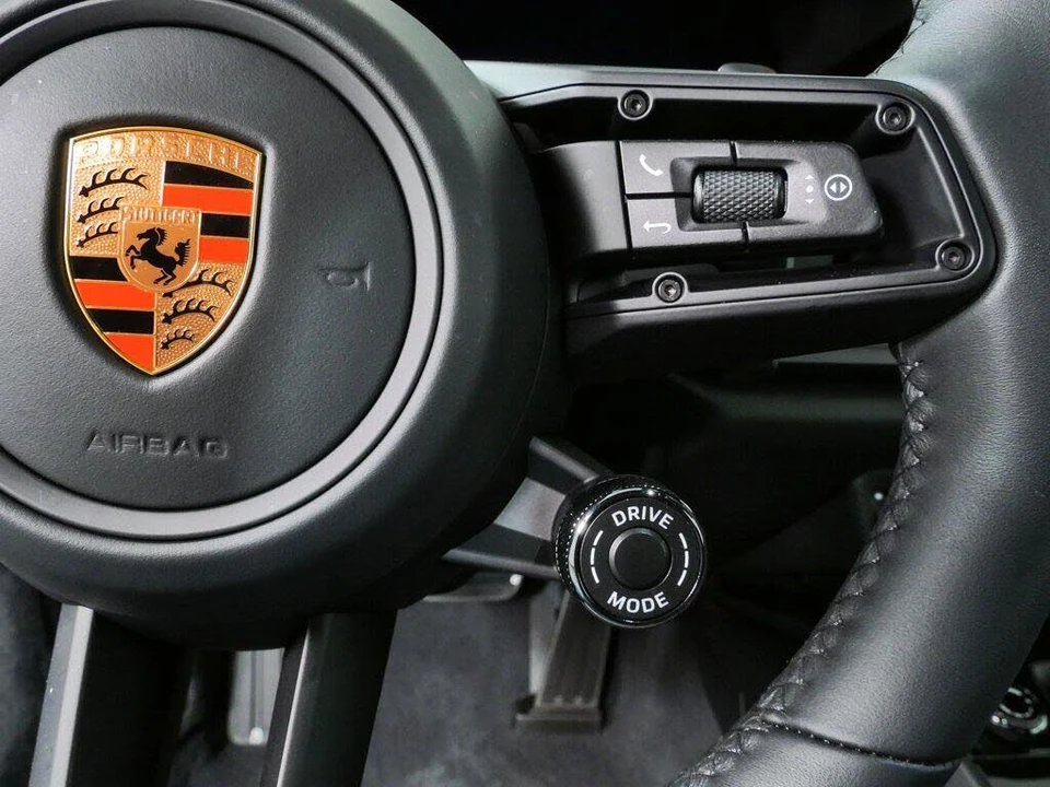 2026 Porsche 992 Carrera GTS - Image 11 of 31