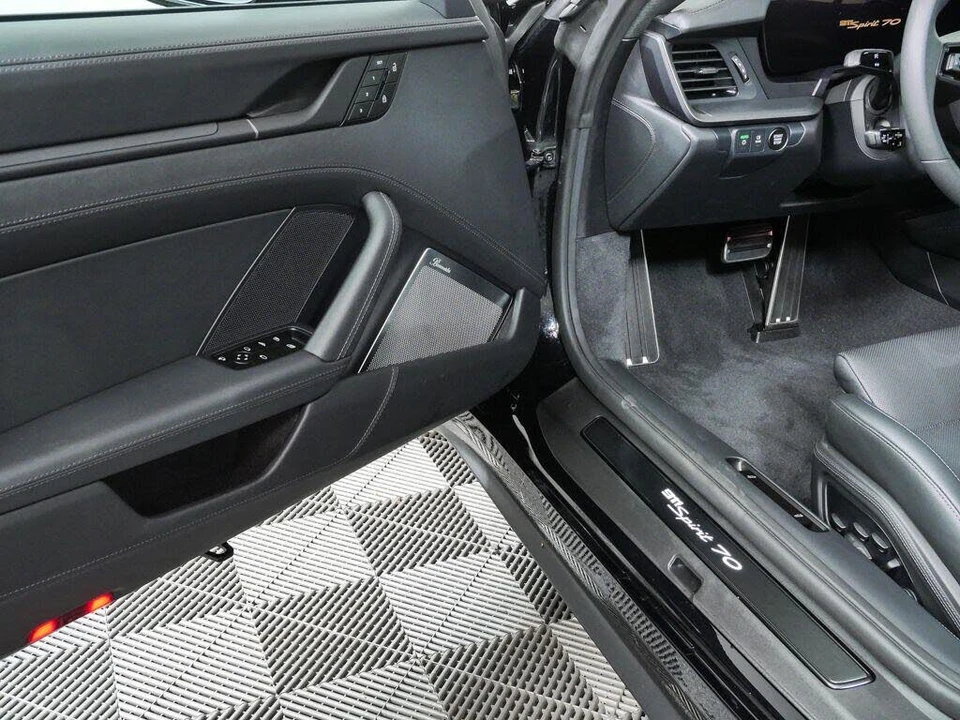 2026 Porsche 992 Carrera GTS - Image 8 of 31