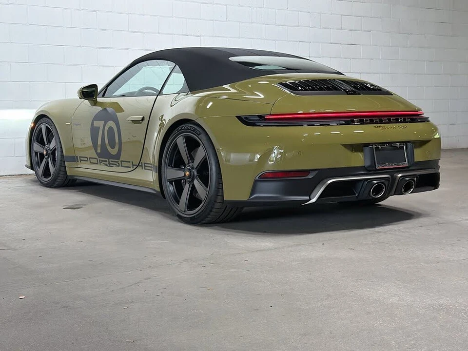 2026 Porsche 992 Carrera GTS - Image 3 of 31