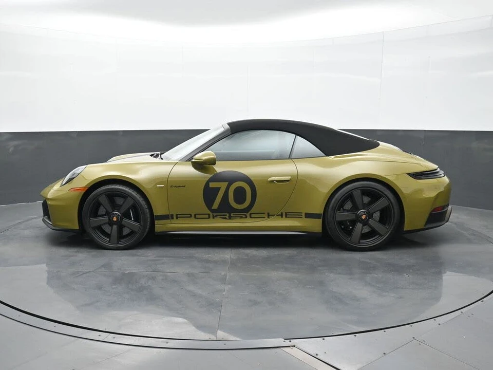 2026 Porsche 992 Carrera GTS - Image 2 of 30