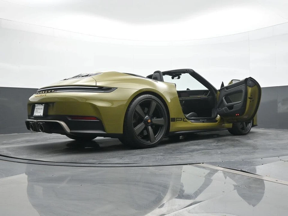 2026 Porsche 992 Carrera GTS - Image 23 of 30