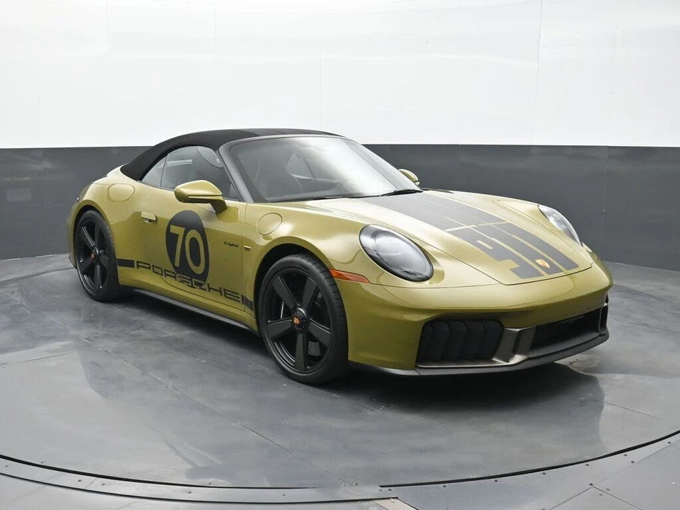 2026 Porsche 992 Carrera GTS - Image 21 of 30