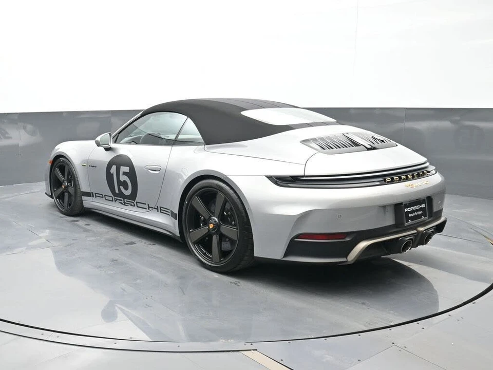 2026 Porsche 992 Carrera GTS - Image 3 of 31