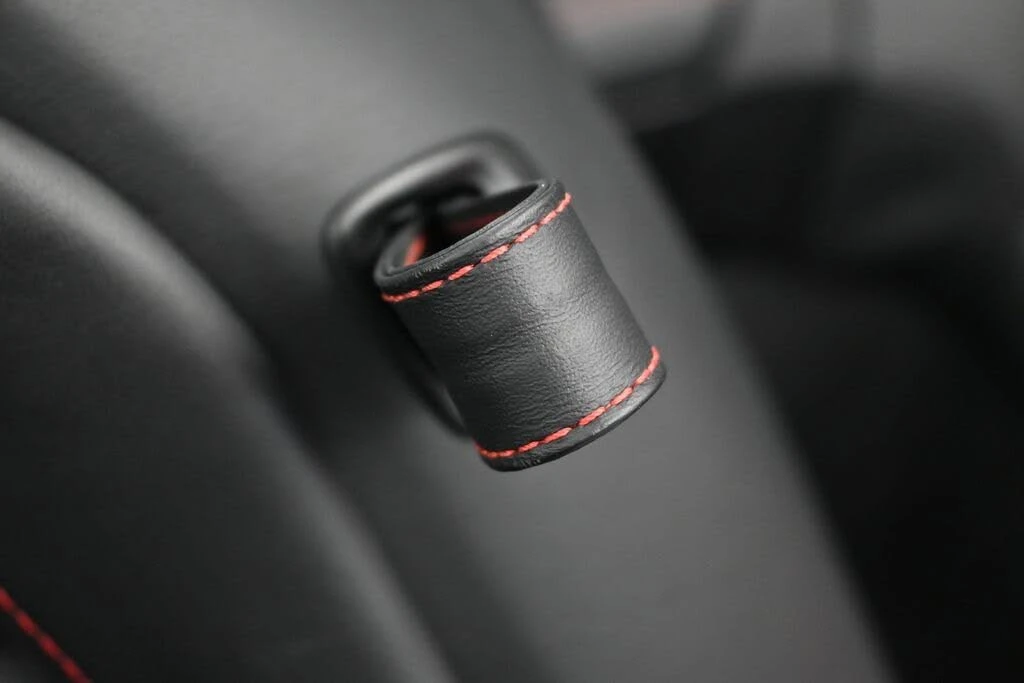2026 Porsche 992 Carrera GTS - Image 16 of 31