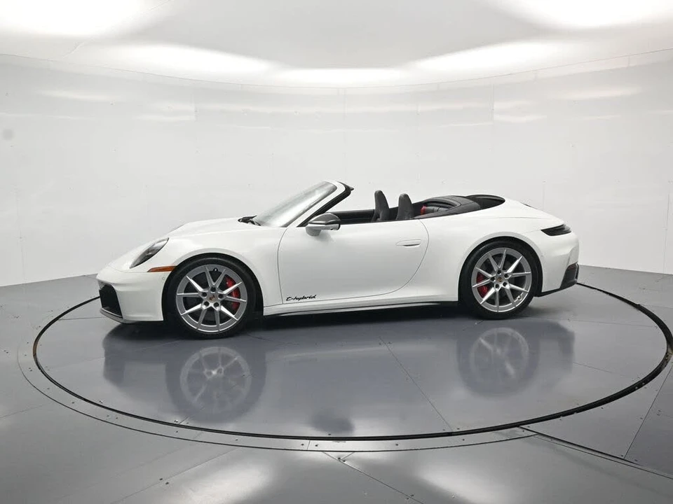 2026 Porsche 992 Carrera GTS - Image 2 of 31