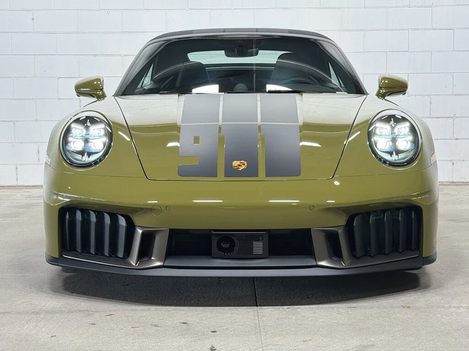2026 Porsche 992 Carrera GTS - Image 9 of 31