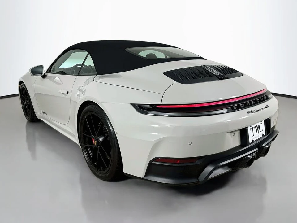 2026 Porsche 992 Carrera GTS - Image 7 of 31
